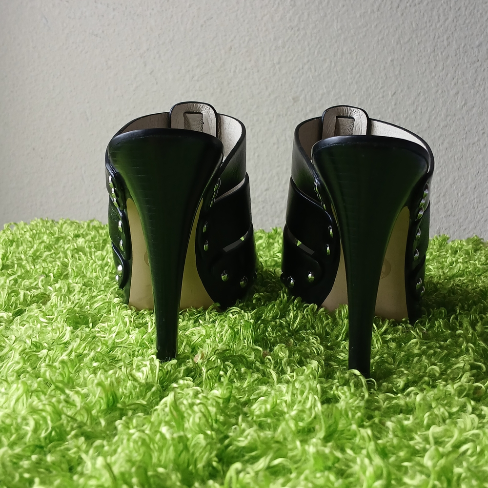 Michael Kors Black Gladiator  Studded Heels Size 5M - Picture 8 of 8